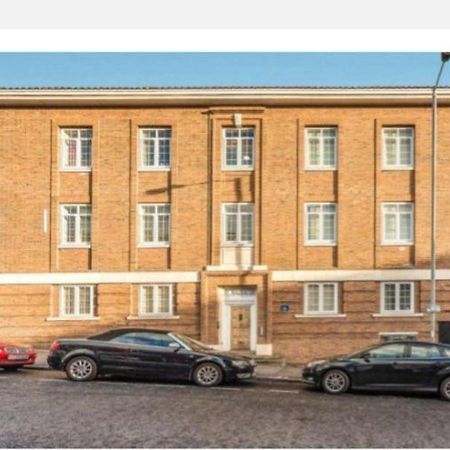 2 Bedroom Apartment In كيدرمينستر المظهر الخارجي الصورة